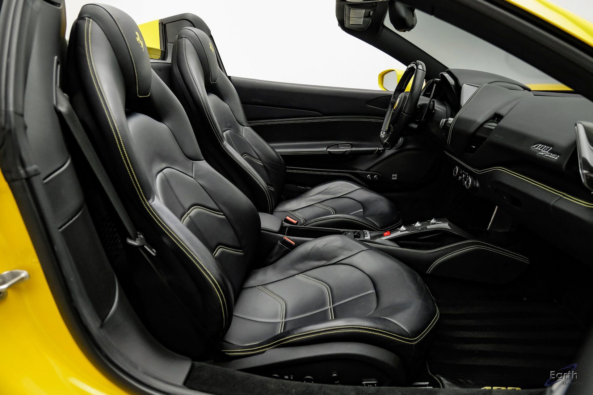 Used 2017 Ferrari 488 Spider image 66