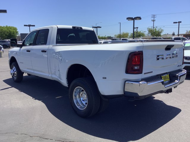 New 2026 RAM 3500 Big Horn AWD/4WD image 22
