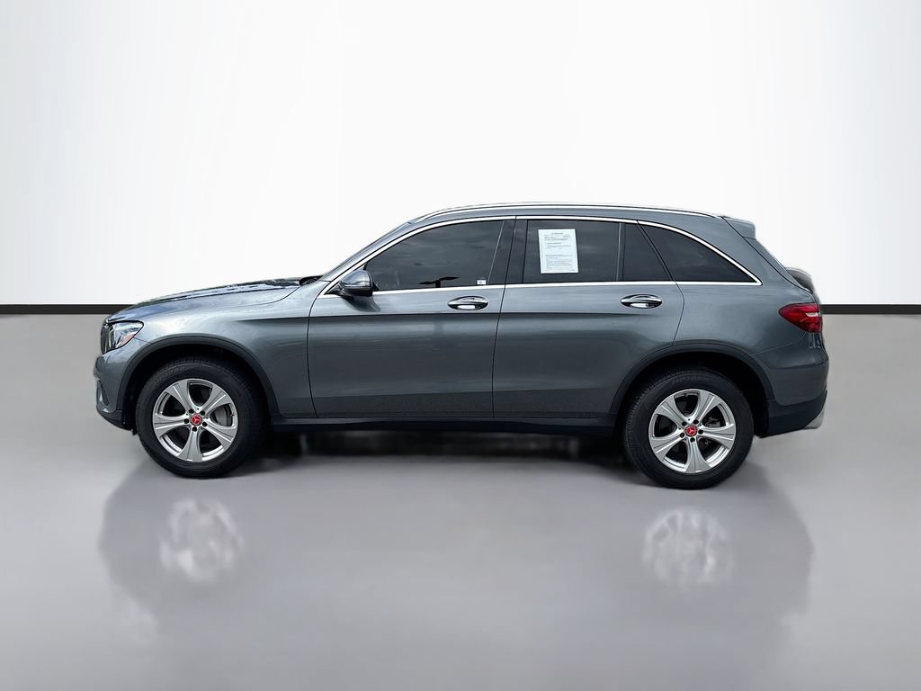 Used 2018 Mercedes-Benz GLC 300 4MATIC w/ Premium Package image 6