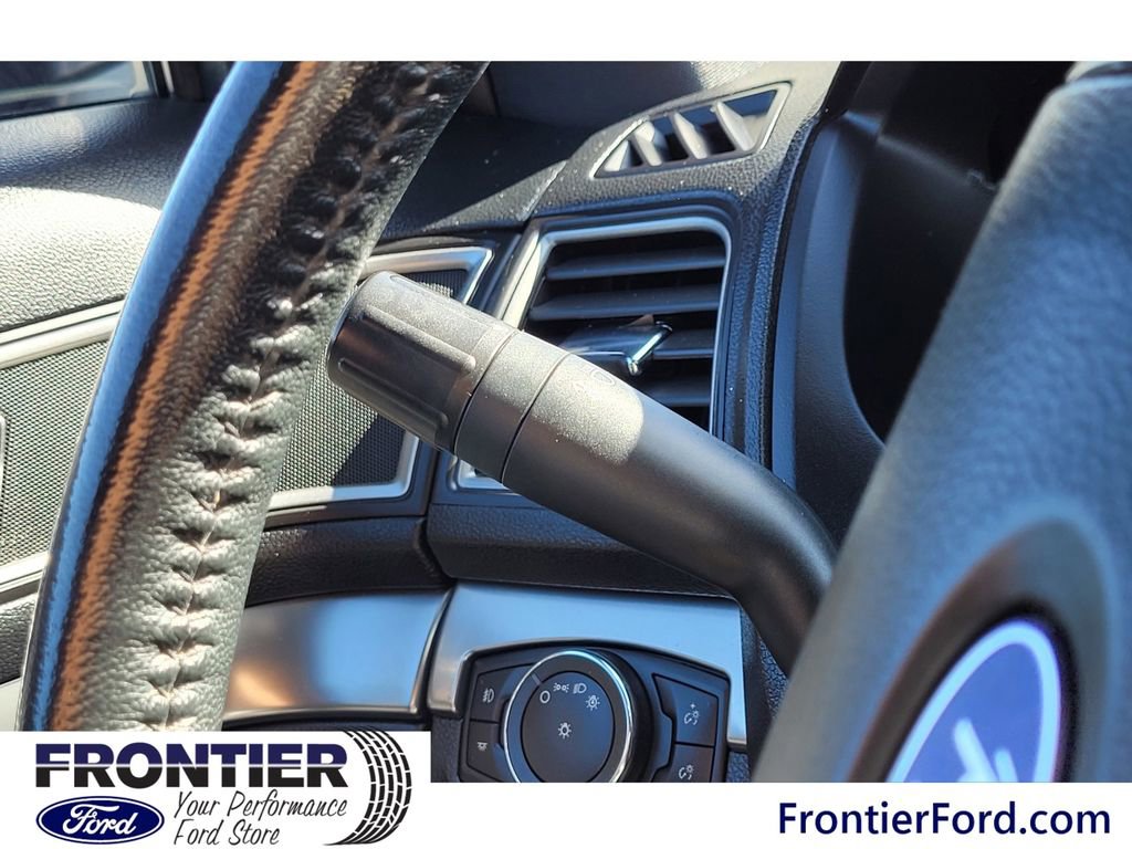 Used 2018 Ford Explorer XLT w/ Equipment Group 202A image 22