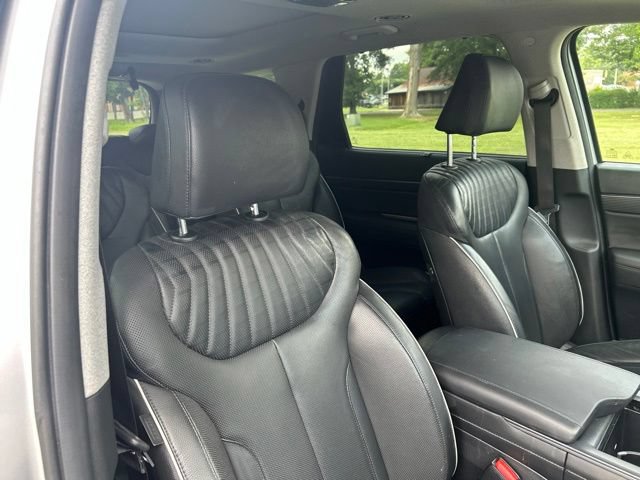 Used 2024 Hyundai Palisade Limited AWD/4WD image 28