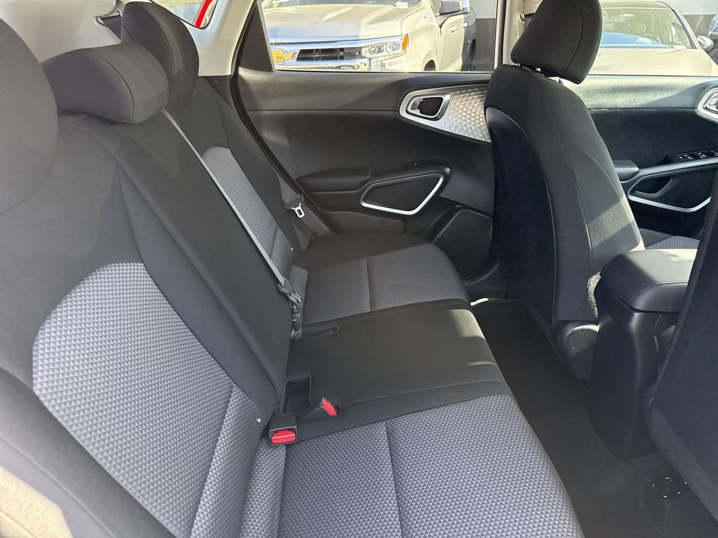 Used 2024 Kia Soul LX w/ Option Group 015 image 22