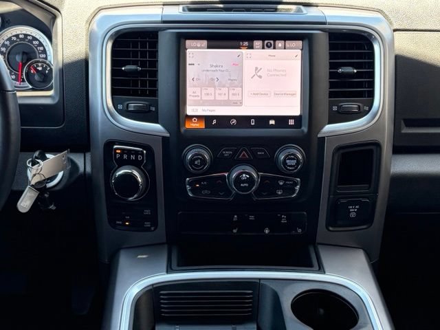 Used 2024 RAM 1500 Warlock AWD/4WD image 28