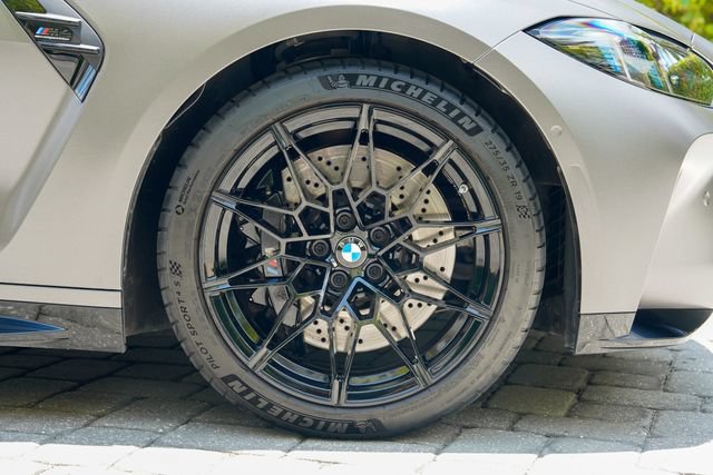 Used 2026 BMW M4 Competition w/ Executive Package RWD image 35
