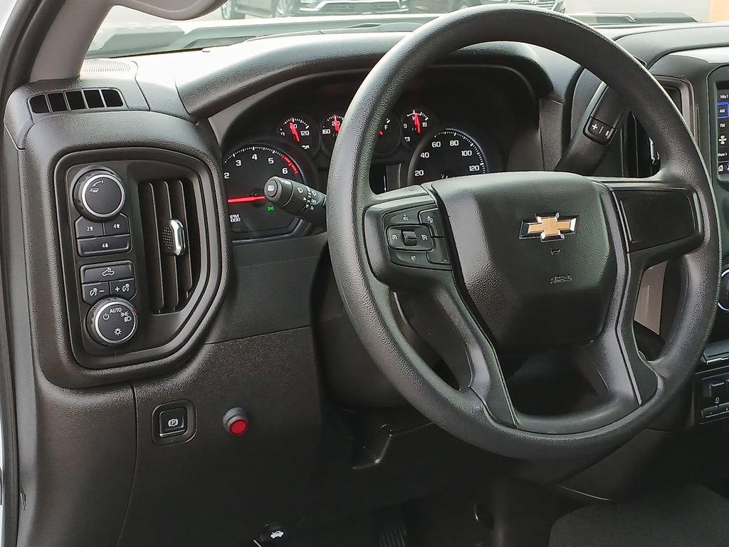 Certified 2025 Chevrolet Silverado 2500 Custom w/ Custom Convenience Package image 18