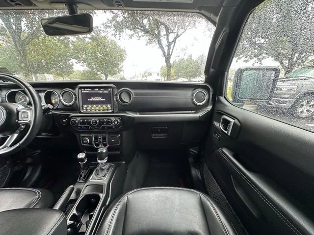 Used 2022 Jeep Wrangler Unlimited Sahara w/ Cold Weather Group image 32