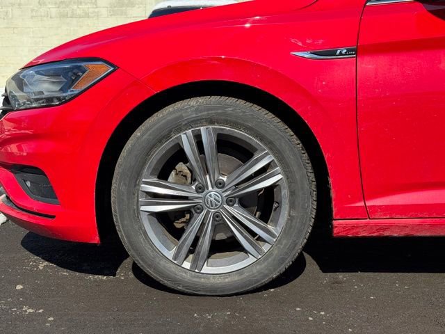 Used 2020 Volkswagen Jetta R-Line w/ R-Line Cold Weather Package image 9