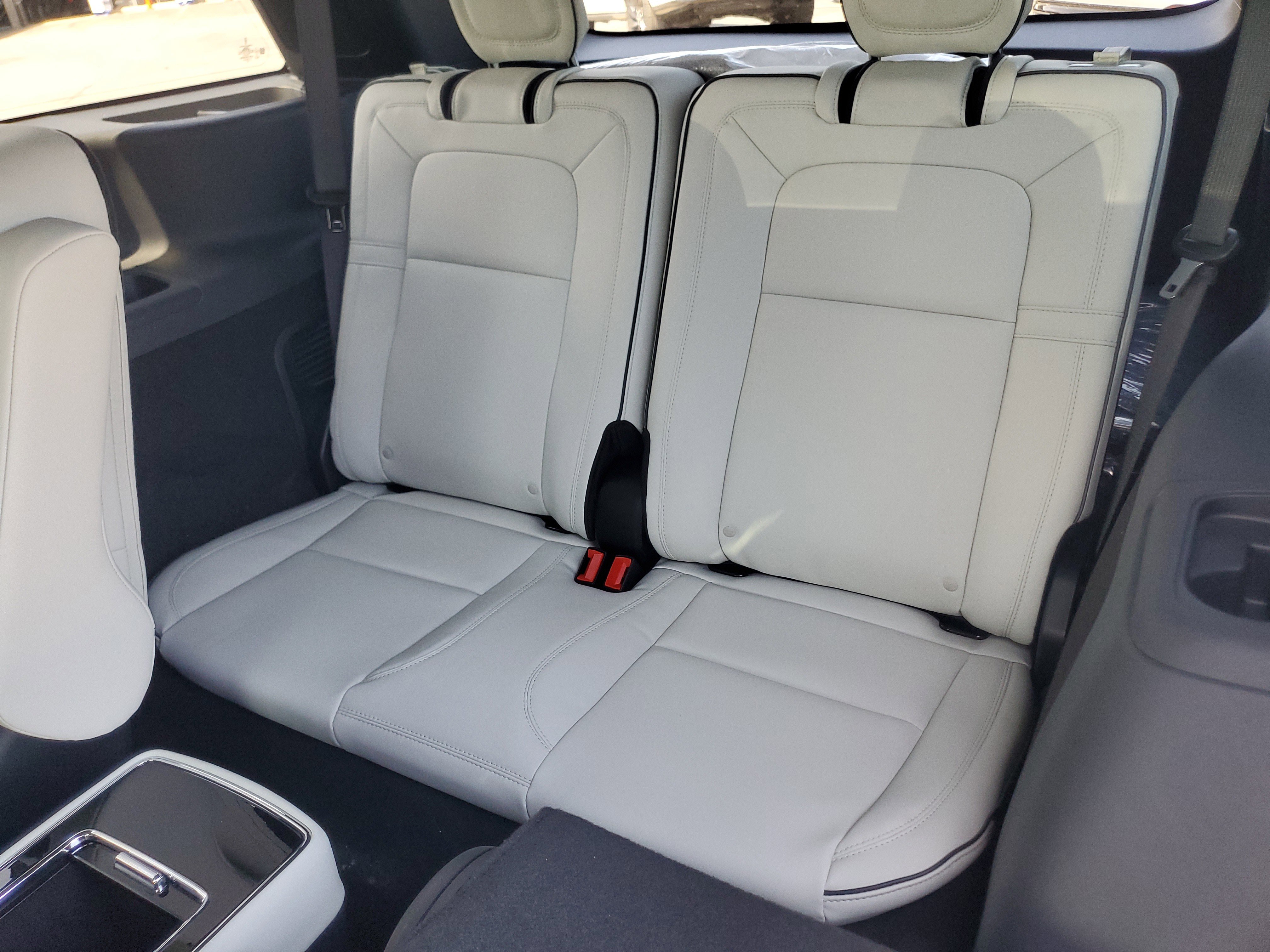 New 2026 Lincoln Aviator Black Label w/ Dynamic Handling Package AWD/4WD image 27
