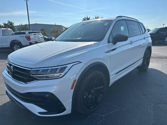 Used 2024 Volkswagen Tiguan SE R-Line