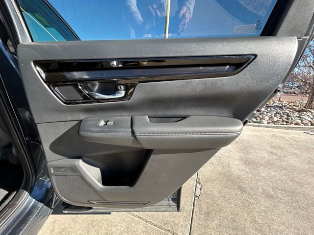 Used 2025 Honda CR-V EX-L image 26