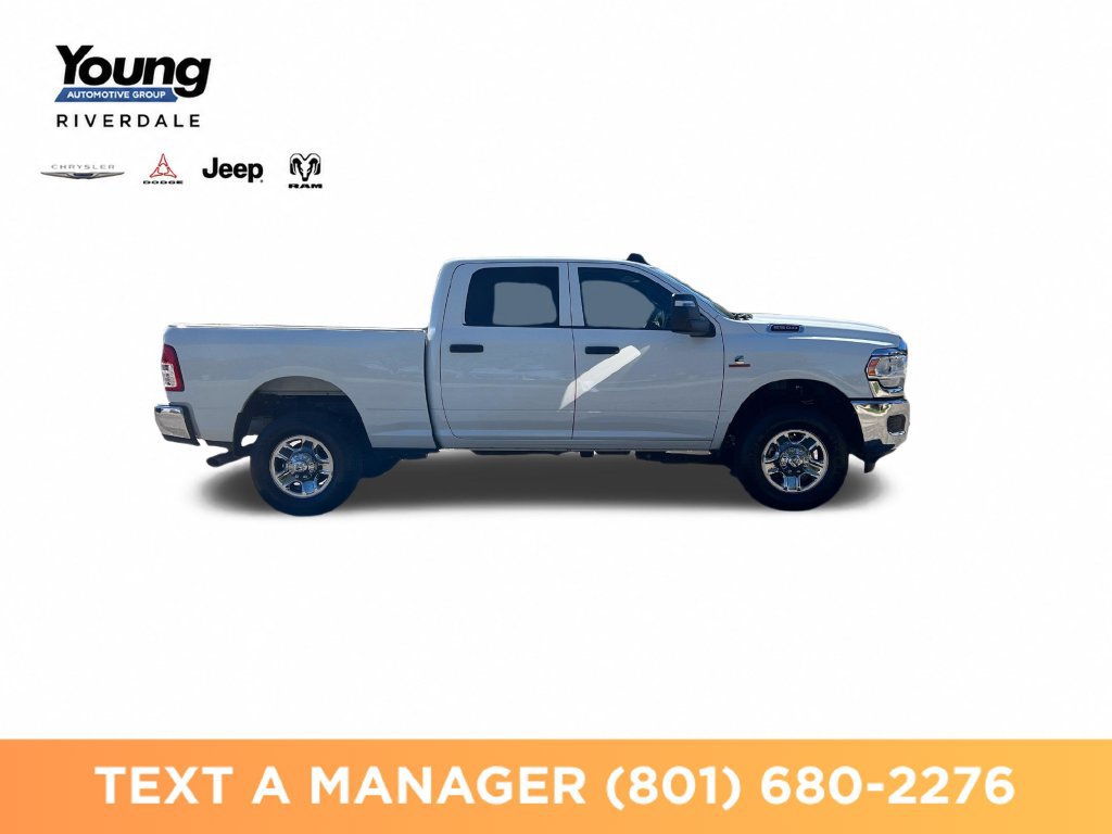 Used 2024 RAM 2500 Tradesman w/ Chrome Appearance Group AWD/4WD image 6