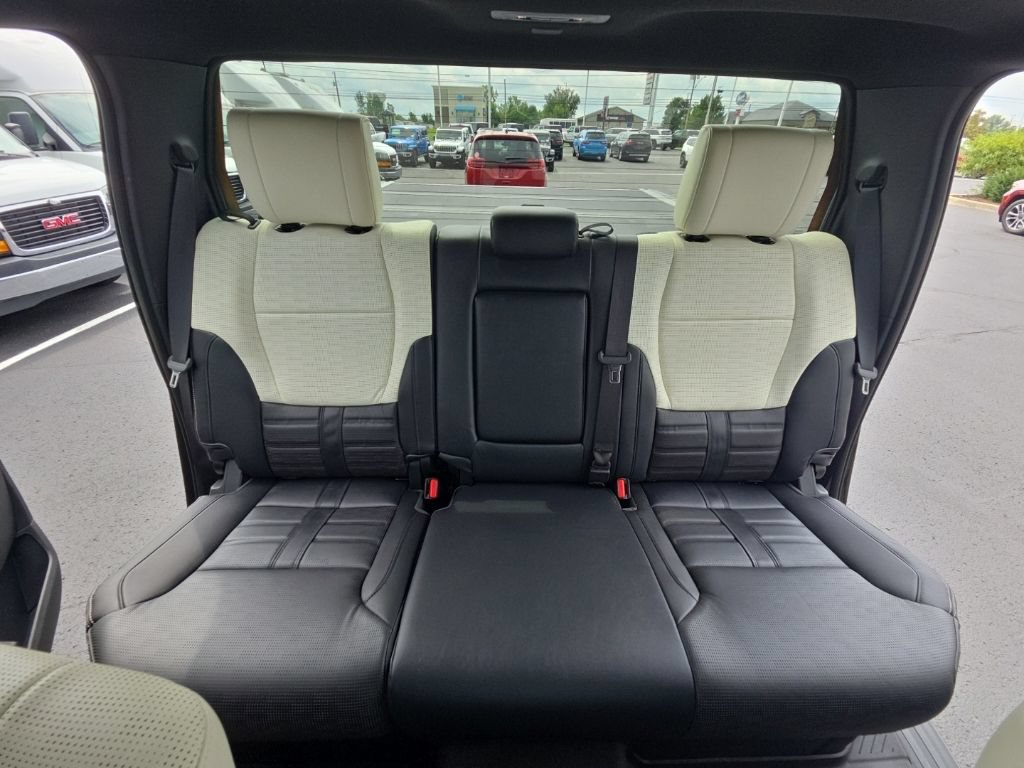 Used 2022 Toyota Tundra Capstone AWD/4WD image 23