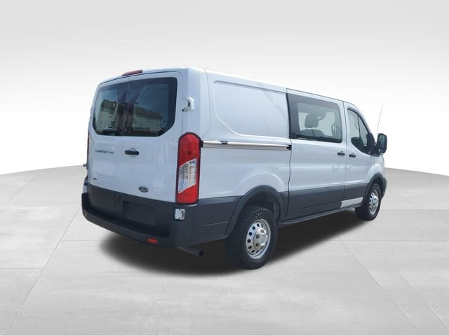 Used 2023 Ford Transit 250 Low Roof AWD image 4