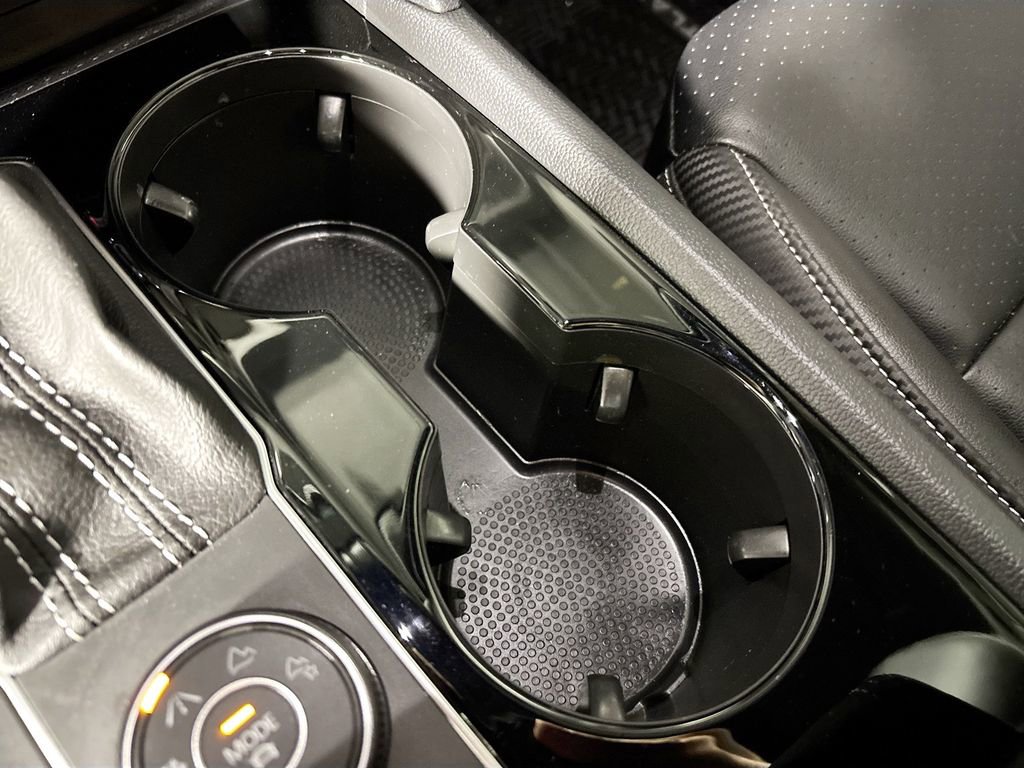 Used 2023 Volkswagen Atlas Cross Sport SE w/ Panoramic Sunroof Package image 15