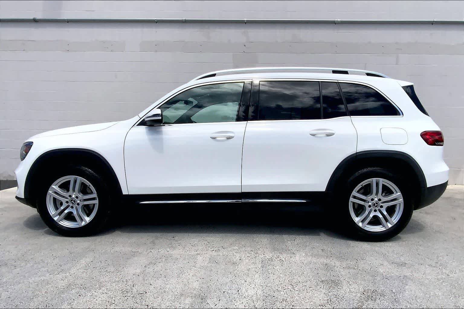 Used 2020 Mercedes-Benz GLB 250 image 3