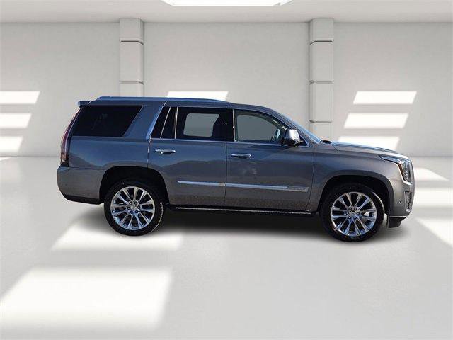 Used 2020 Cadillac Escalade Premium Luxury image 6