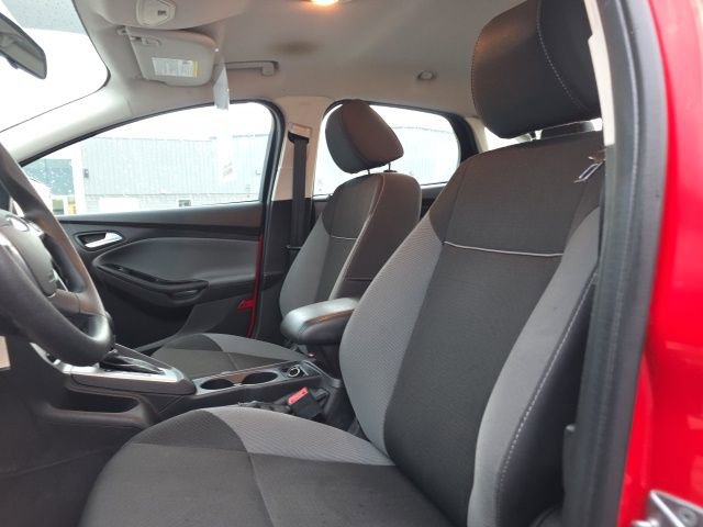 Used 2014 Ford Focus SE image 15