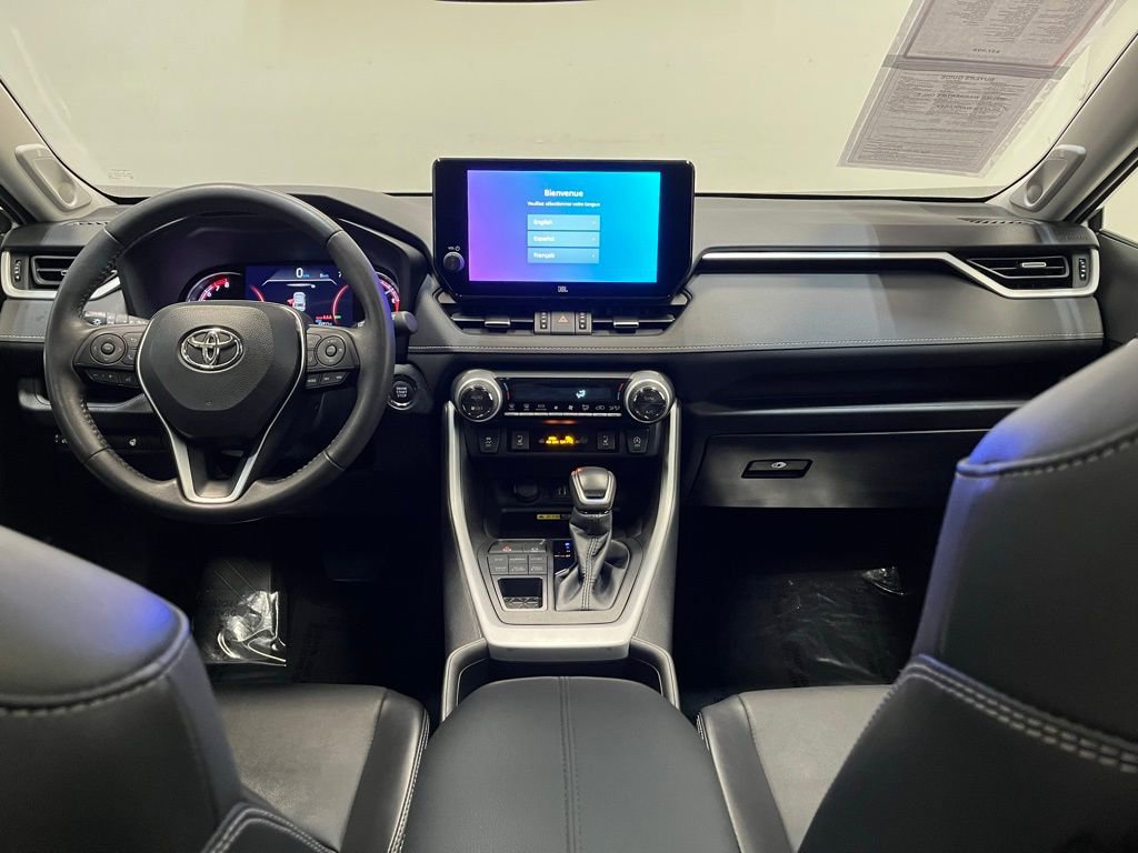 Used 2023 Toyota RAV4 XLE Premium AWD/4WD image 17