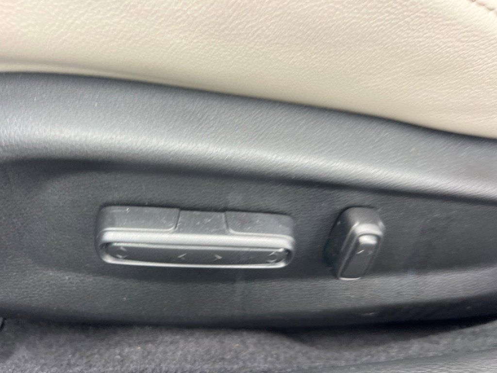 Used 2019 Honda Insight Touring image 26