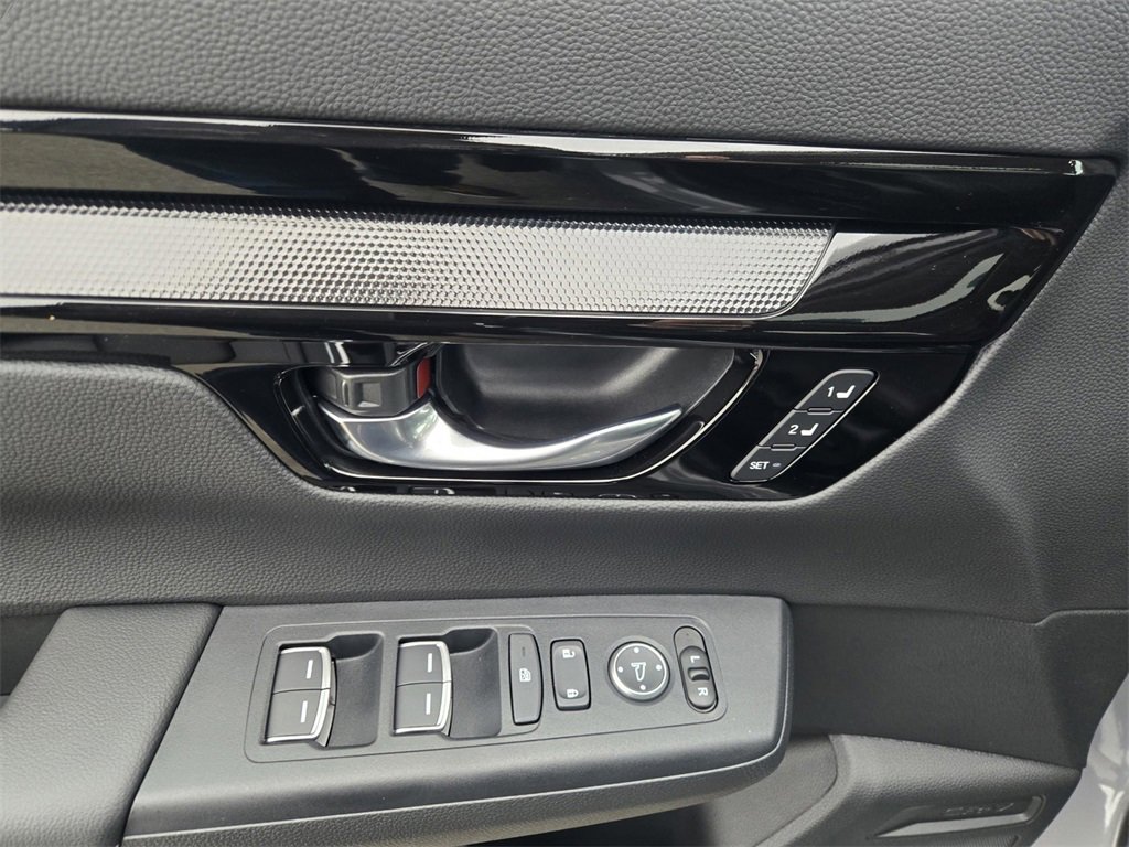 Certified 2025 Honda CR-V EX-L image 18