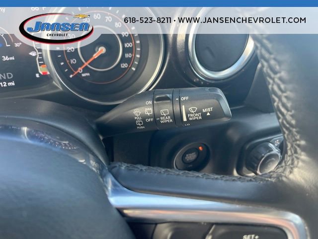 Used 2021 Jeep Wrangler Unlimited Sahara AWD/4WD image 14