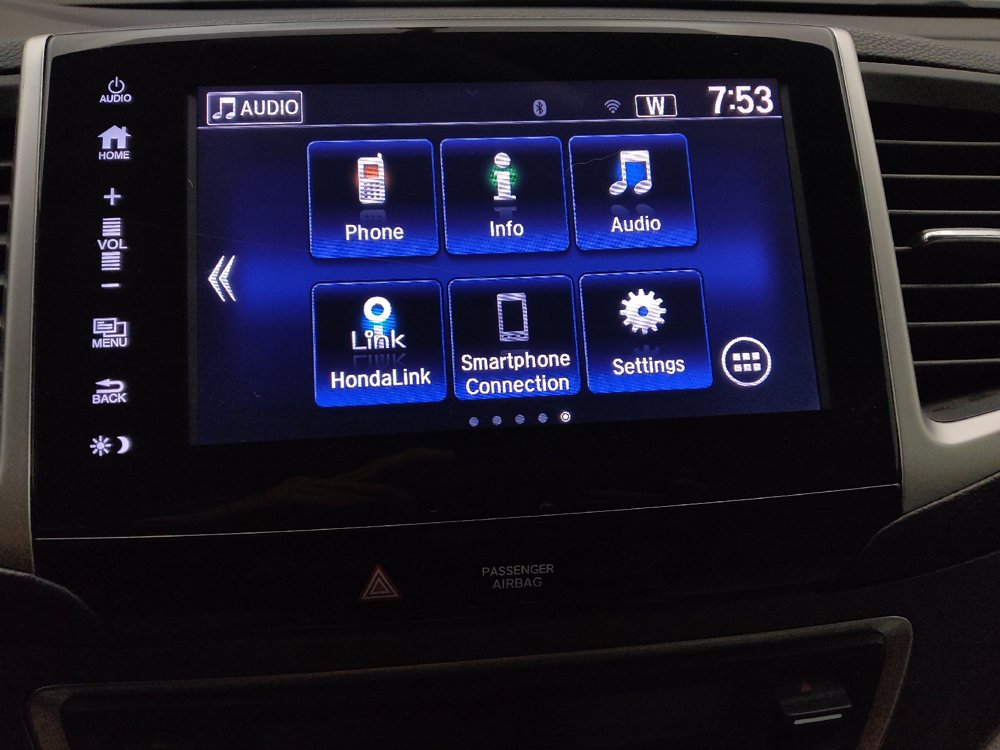 Used 2017 Honda Pilot EX image 25