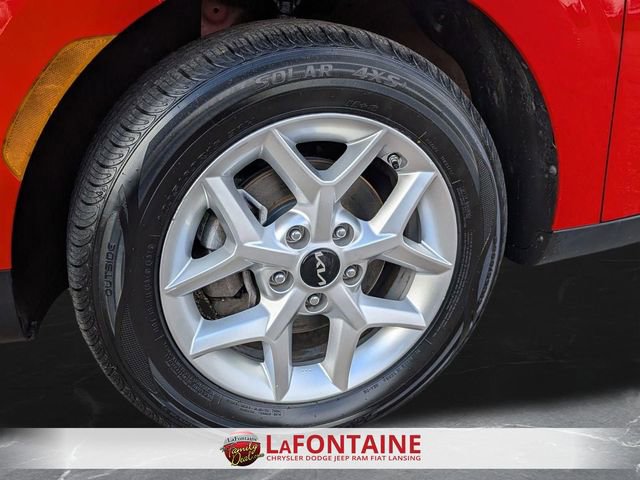 Used 2024 Kia Soul LX w/ Option Group 015 image 9