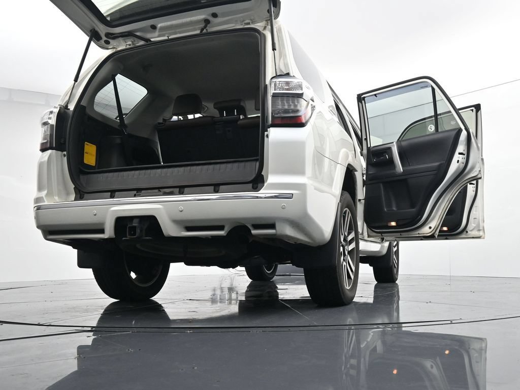 Used 2019 Toyota 4Runner Limited AWD/4WD image 42