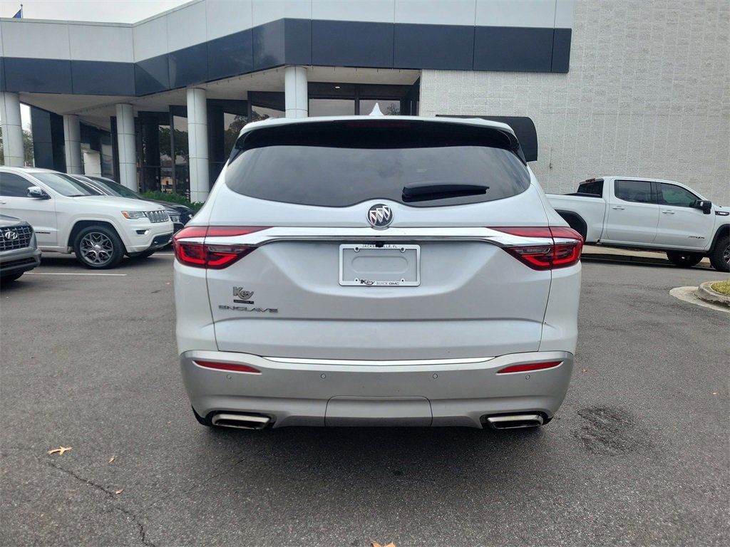 Used 2021 Buick Enclave Essence w/ Sound and Sites Package image 5