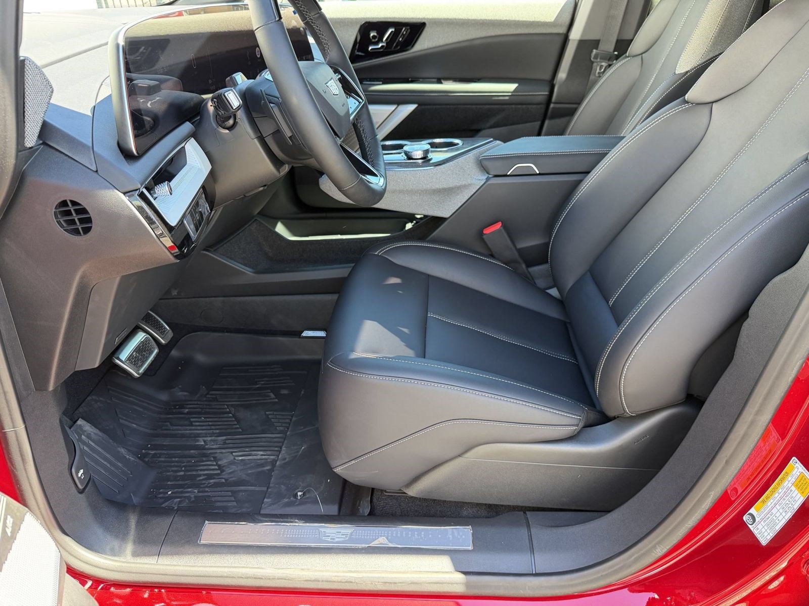 New 2026 Cadillac Optiq Sport 1 w/ LPO, Floor Liner Package RWD image 4