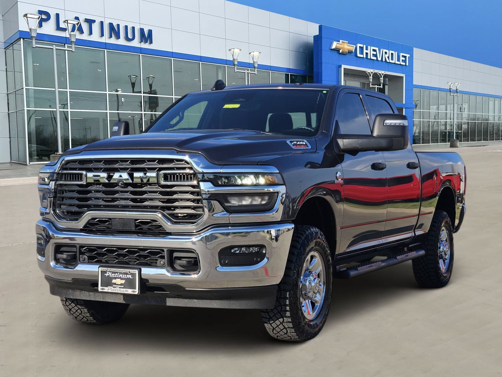 Used 2025 RAM 2500 Tradesman AWD/4WD image 2