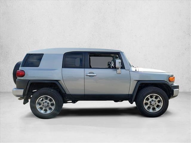Used 2012 Toyota FJ Cruiser 4WD w/ Convenience Pkg image 4