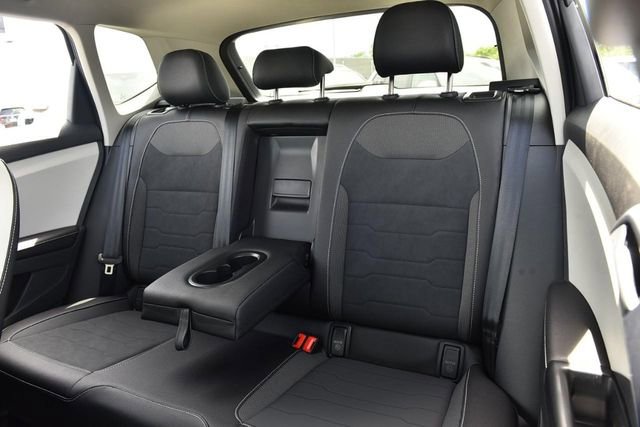 New 2026 Volkswagen Taos SE AWD/4WD image 23