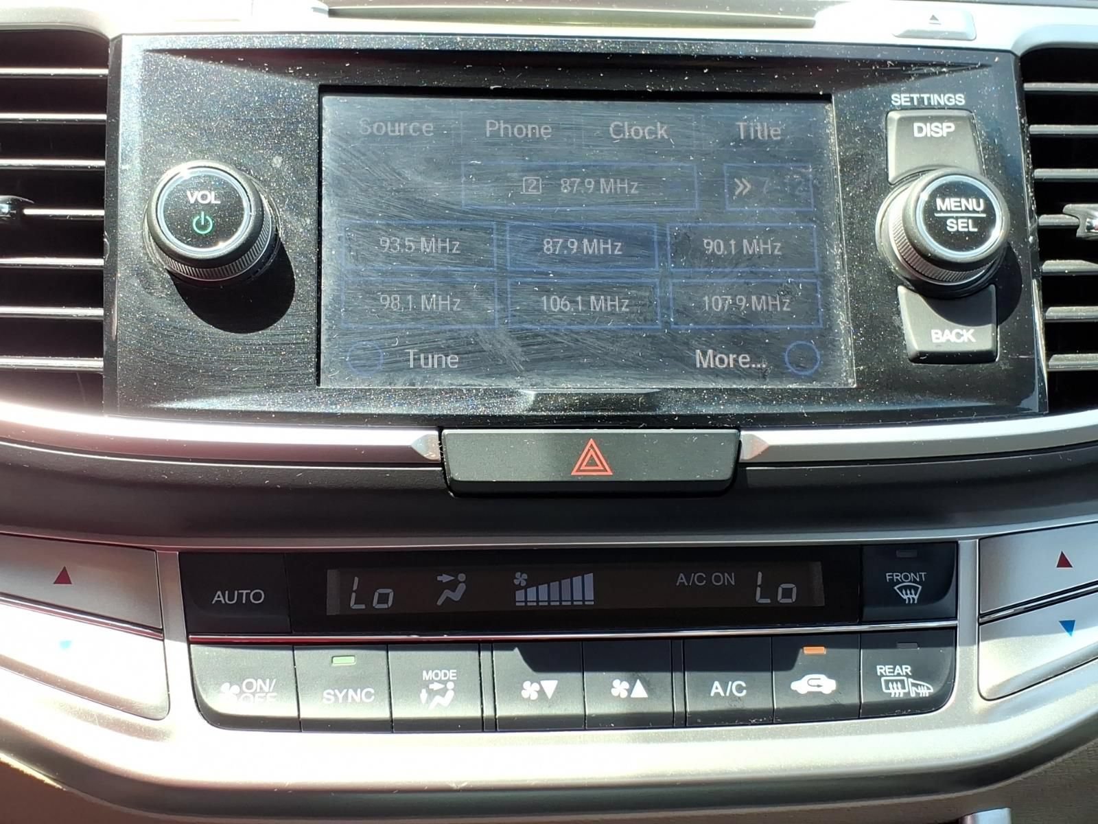 Used 2015 Honda Accord EX-L image 18