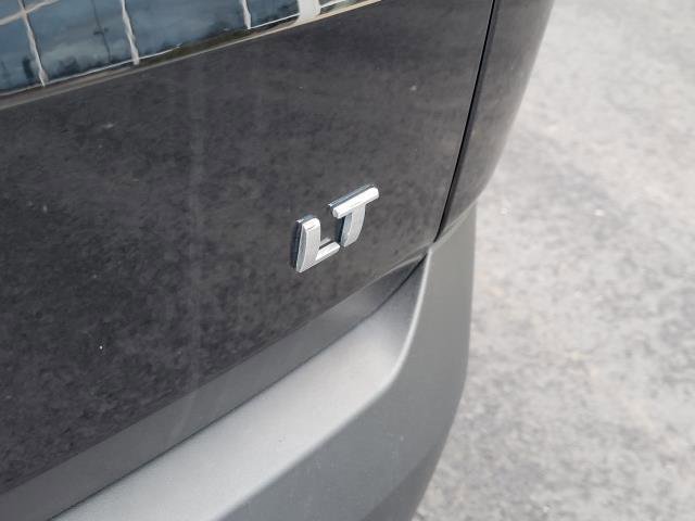 Used 2023 Chevrolet Traverse LT w/ LPO, Floor Liner Package image 6