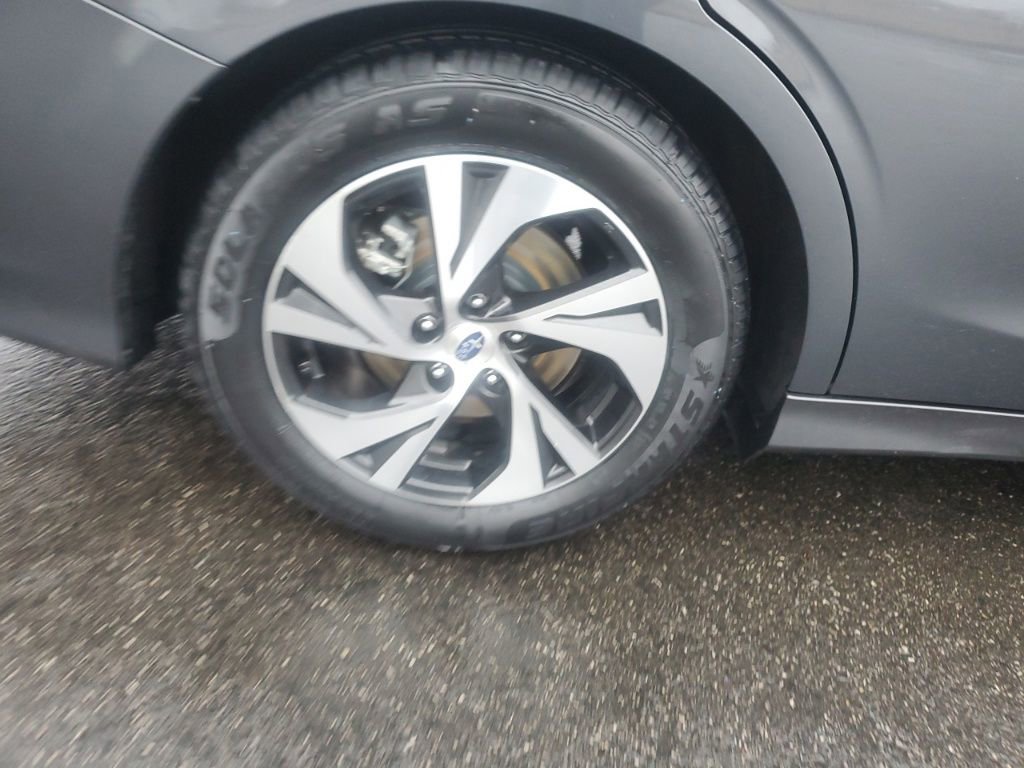 Used 2024 Subaru Legacy Premium image 10