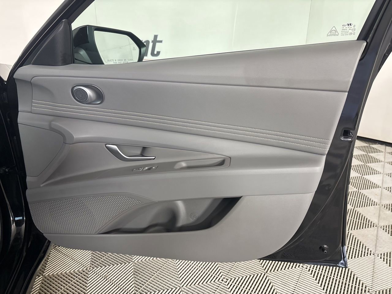 Used 2026 Hyundai Elantra Sport w/ Cargo Package image 24