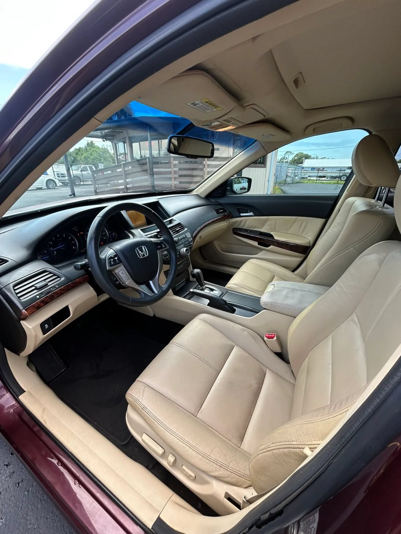 Used 2012 Honda Crosstour EX-L image 30