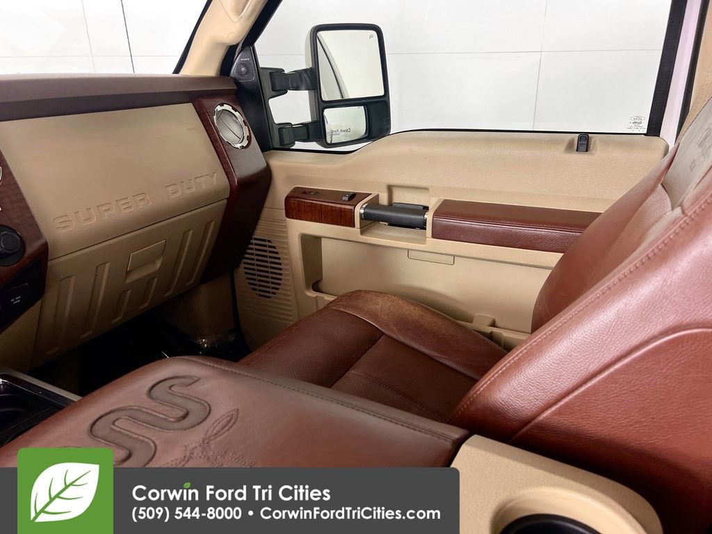 Used 2014 Ford F350 King Ranch w/ FX4 Off-Road Package AWD/4WD image 28