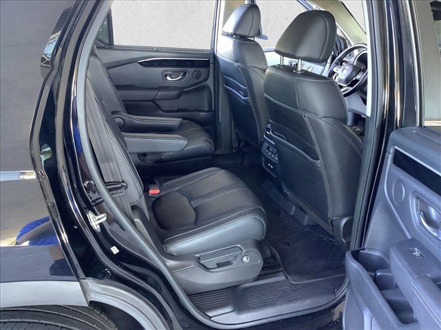 Used 2023 Honda Pilot EX-L image 17