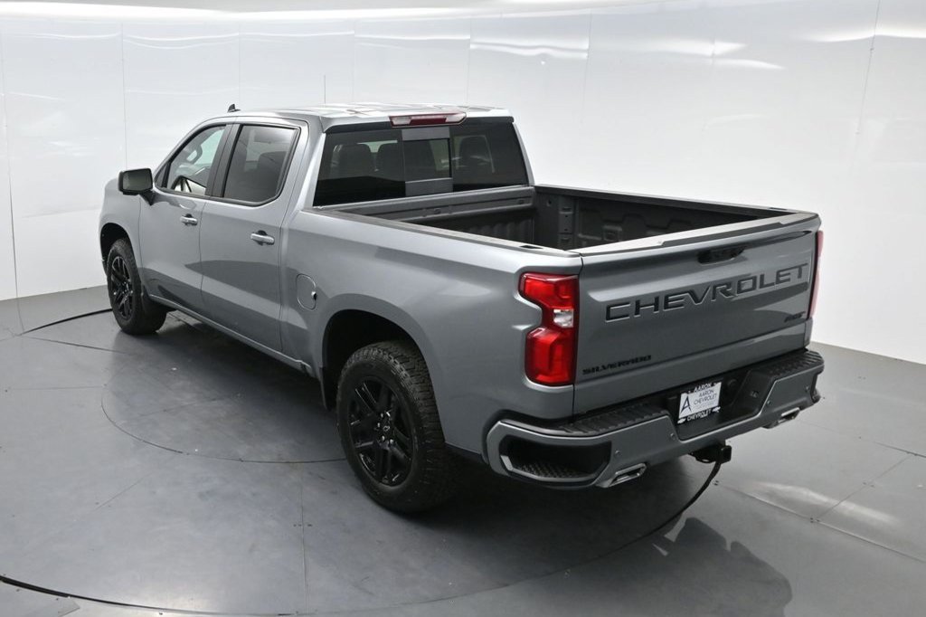 Used 2026 Chevrolet Silverado 1500 RST AWD/4WD image 14