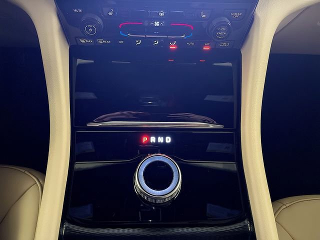 New 2025 Jeep Grand Cherokee Limited image 22