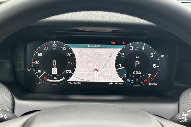 Certified 2025 Land Rover Discovery Sport Dynamic SE AWD/4WD image 24