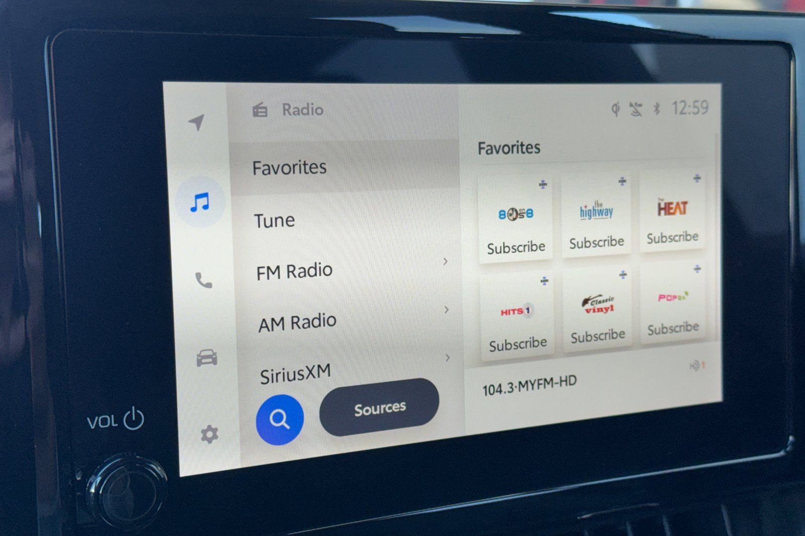 Certified 2024 Toyota Corolla Cross XLE w/ Convenience Package image 25