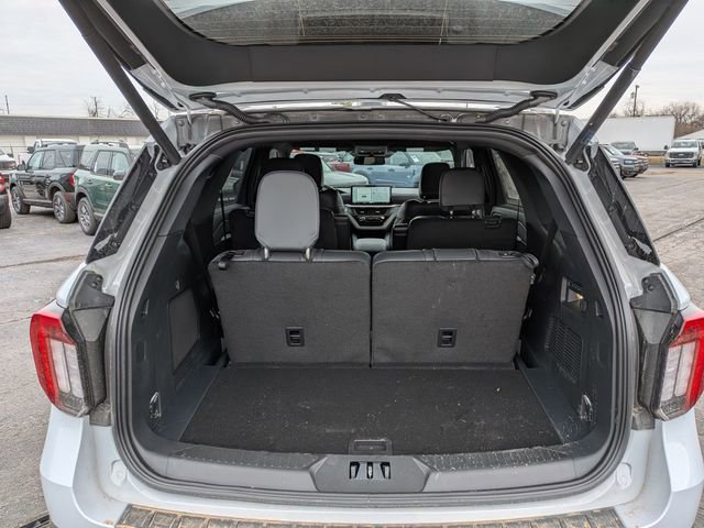 New 2026 Ford Explorer Tremor w/ Tremor Convenience Package image 19