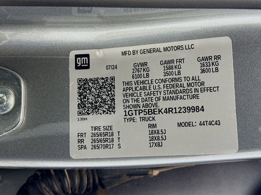 Used 2024 GMC Canyon Elevation image 31