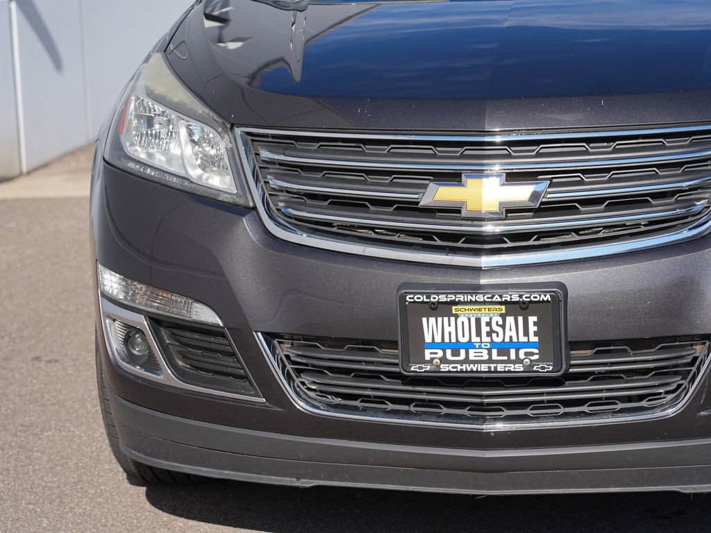 Used 2015 Chevrolet Traverse LT image 9