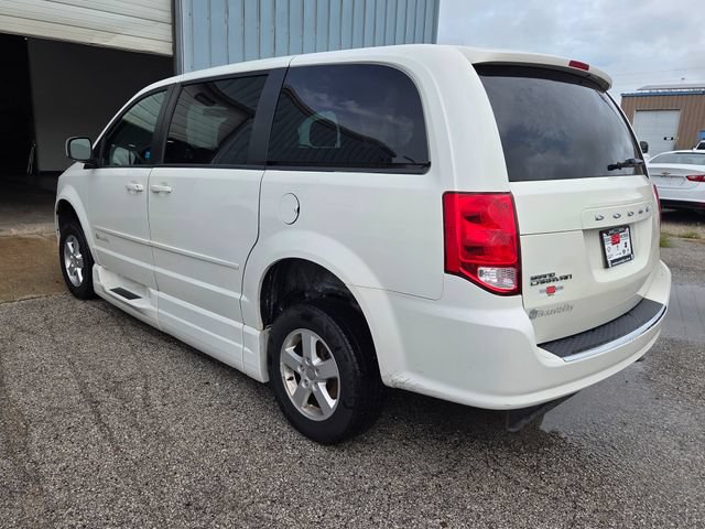 Used 2012 Dodge Grand Caravan SXT FWD image 5