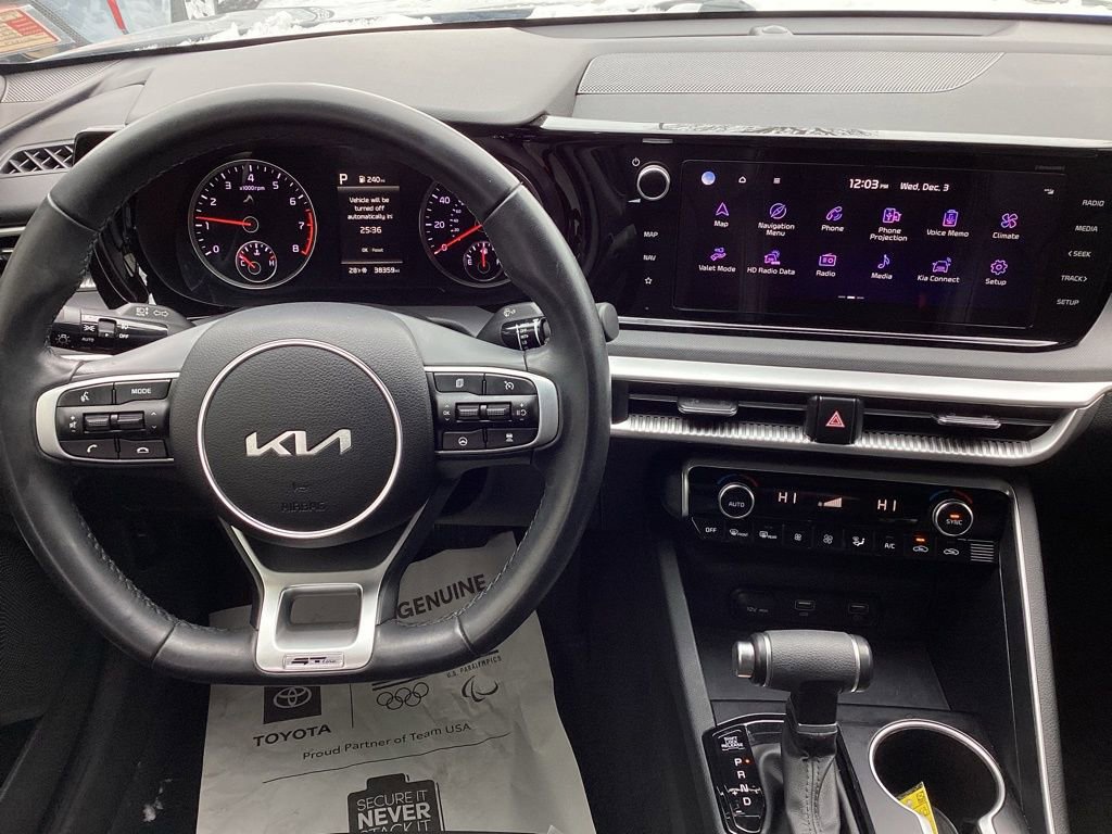 Used 2023 Kia K5 GT-Line image 17