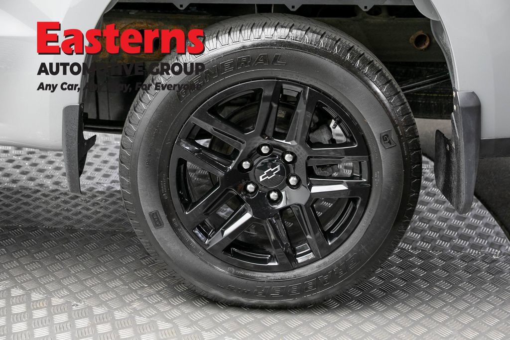 Used 2024 Chevrolet Silverado 1500 Custom AWD/4WD image 8
